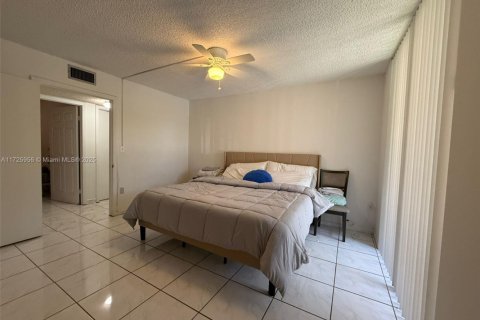 Condominio en venta en Miami, Florida, 2 dormitorios, 89.65 m2 № 1476738 - foto 13