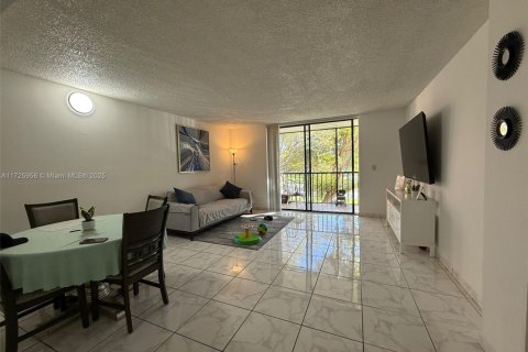 Condominio en venta en Miami, Florida, 2 dormitorios, 89.65 m2 № 1476738 - foto 4