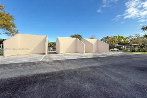 Condominio en venta en Miami, Florida, 2 dormitorios, 89.65 m2 № 1476738 - foto 24
