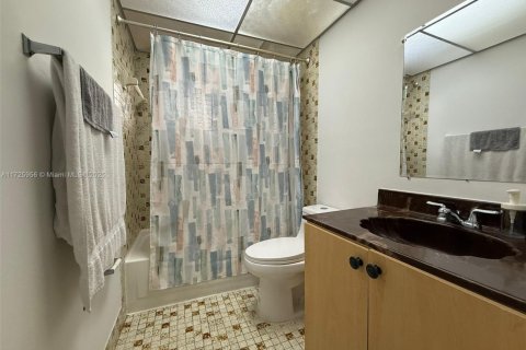 Condominio en venta en Miami, Florida, 2 dormitorios, 89.65 m2 № 1476738 - foto 10