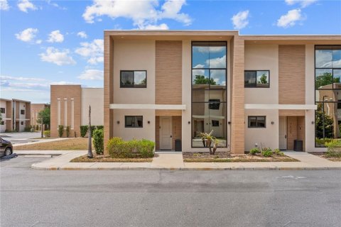Townhouse in Kissimmee, Florida 4 bedrooms, 218.88 sq.m. № 2097204