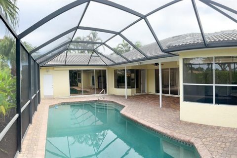House in Sarasota, Florida 3 bedrooms, 214.05 sq.m. № 1870160 - photo 18