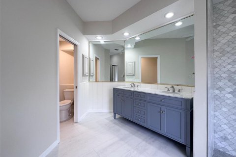 House in Sarasota, Florida 3 bedrooms, 214.05 sq.m. № 1870160 - photo 28