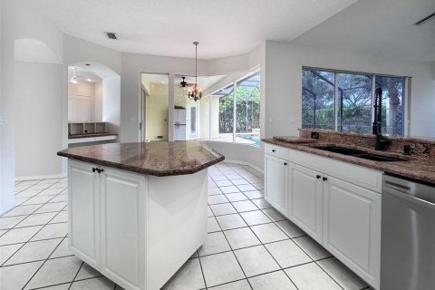 House in Sarasota, Florida 3 bedrooms, 214.05 sq.m. № 1870160 - photo 10
