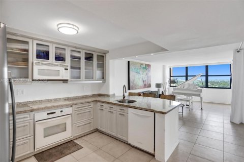 Copropriété à vendre à Miami Beach, Floride: 1 chambre, 82.68 m2 № 2155022 - photo 5