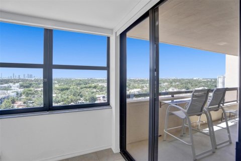 Copropriété à vendre à Miami Beach, Floride: 1 chambre, 82.68 m2 № 2155022 - photo 13