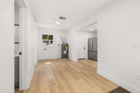 Casa en venta en Lakeland, Florida, 3 dormitorios, 75.81 m2 № 1878220 - foto 10