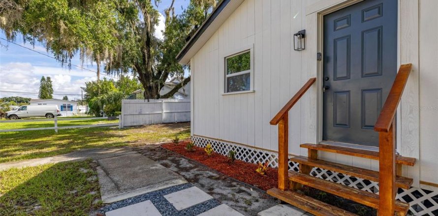 Casa en Lakeland, Florida 3 dormitorios, 75.81 m2 № 1878220