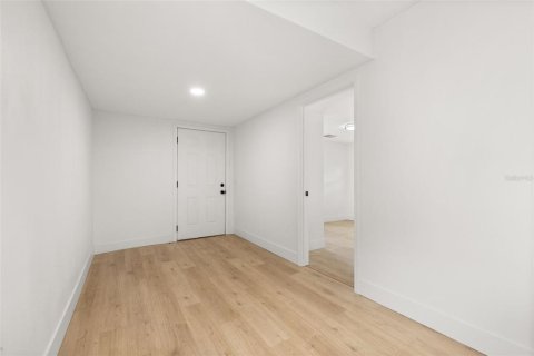 Casa en venta en Lakeland, Florida, 3 dormitorios, 75.81 m2 № 1878220 - foto 15