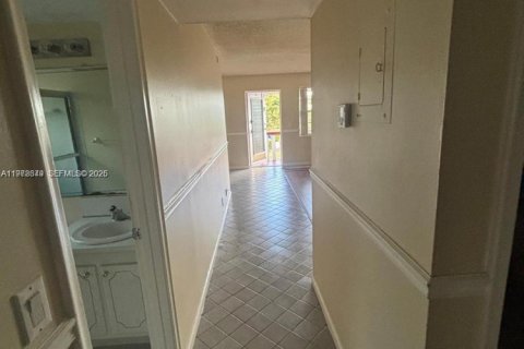 Condominio en venta en West Palm Beach, Florida, 2 dormitorios, 74.14 m2 № 2042143 - foto 8