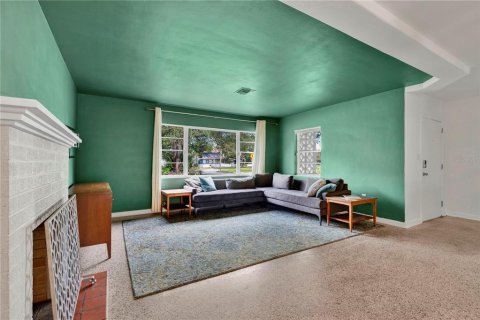 House in Sanford, Florida 3 bedrooms, 132.48 sq.m. № 1806676 - photo 4