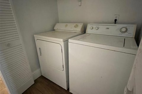 Condominio en alquiler en Orlando, Florida, 3 dormitorios, 132.48 m2 № 1915675 - foto 16