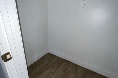 Condominio en alquiler en Orlando, Florida, 3 dormitorios, 132.48 m2 № 1915675 - foto 19