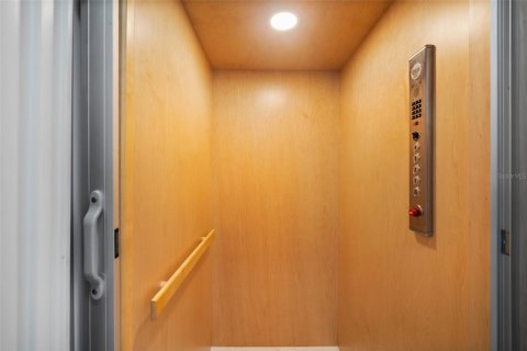 Touwnhouse à louer à Sarasota, Floride: 4 chambres, 256.69 m2 № 1852830 - photo 6