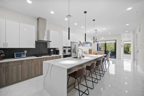 Touwnhouse à louer à Sarasota, Floride: 4 chambres, 256.69 m2 № 1852830 - photo 15