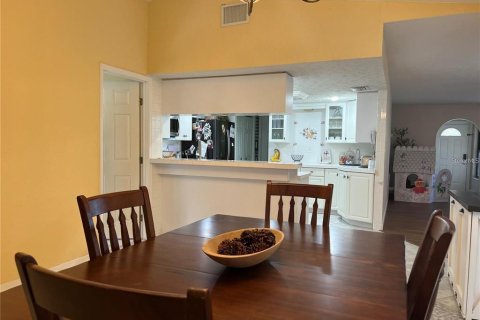 House in Port Richey, Florida 3 bedrooms, 200.11 sq.m. № 1778746 - photo 13