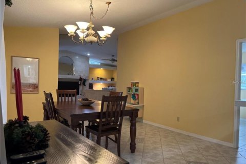 House in Port Richey, Florida 3 bedrooms, 200.11 sq.m. № 1778746 - photo 11