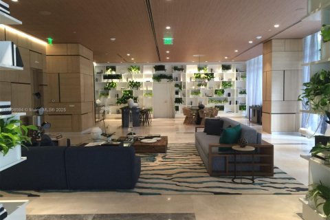 Condominio en alquiler en Miami, Florida, 1 dormitorio, 73.58 m2 № 2012952 - foto 14