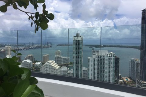 Condominio en alquiler en Miami, Florida, 1 dormitorio, 73.58 m2 № 2012952 - foto 18