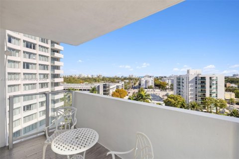 Снять в аренду кондоминиум в Майами-Бич, Флорида 1 спальня, 56.67м2, № 1998963 - фото 20