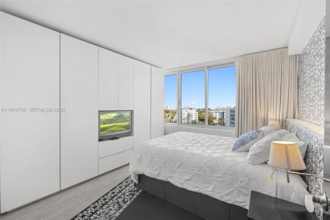 Снять в аренду кондоминиум в Майами-Бич, Флорида 1 спальня, 56.67м2, № 1998963 - фото 17