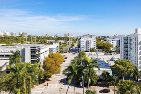 Снять в аренду кондоминиум в Майами-Бич, Флорида 1 спальня, 56.67м2, № 1998963 - фото 22