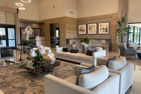 Touwnhouse à louer à Hialeah Gardens, Floride: 3 chambres, 153.29 m2 № 2084233 - photo 20