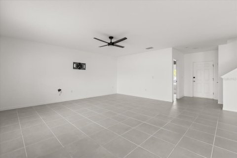Купить виллу или дом в Гроувленд, Флорида 9 комнат, 222.59м2, № 2217912 - фото 7