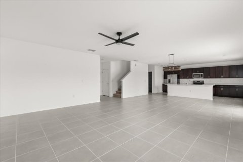 Купить виллу или дом в Гроувленд, Флорида 9 комнат, 222.59м2, № 2217912 - фото 16