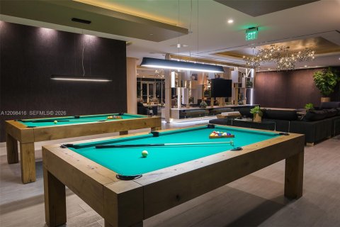 Condo in Miami, Florida, 1 bedroom  № 2394461 - photo 19