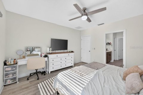 Villa ou maison à vendre à Minneola, Floride: 4 chambres, 195.37 m2 № 2200633 - photo 17