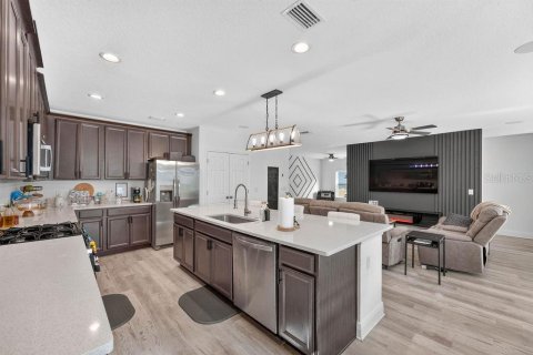 Villa ou maison à vendre à Minneola, Floride: 4 chambres, 195.37 m2 № 2200633 - photo 25