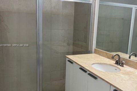 Снять в аренду кондоминиум в Холливуд, Флорида 2 спальни, 135.36м2, № 1995557 - фото 11