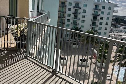 Снять в аренду кондоминиум в Холливуд, Флорида 2 спальни, 135.36м2, № 1995557 - фото 8