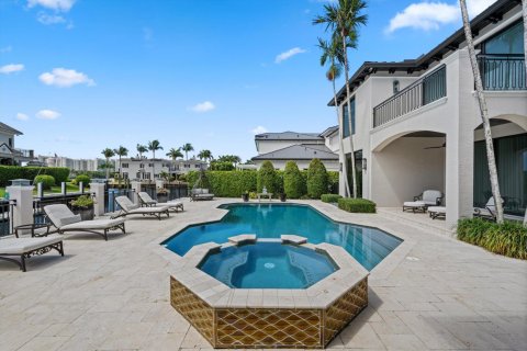 Villa ou maison à louer à Boca Raton, Floride: 5 chambres, 540.97 m2 № 2087878 - photo 20