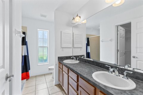 Casa en venta en Tavares, Florida, 4 dormitorios, 186.83 m2 № 2226252 - foto 13