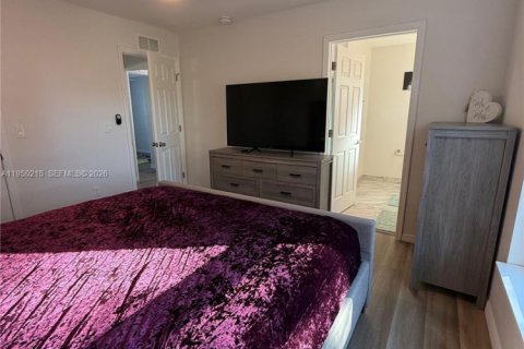 Снять в аренду виллу или дом в Себринг, Флорида 3 спальни, 130.06м2, № 2080106 - фото 7