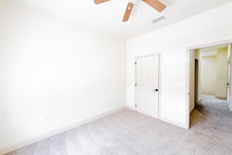Adosado en venta en Davenport, Florida, 4 dormitorios, 181.16 m2 № 1776669 - foto 19
