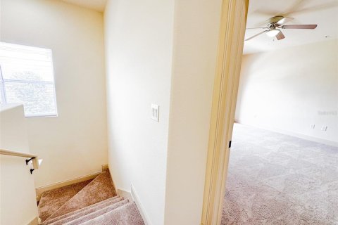 Adosado en venta en Davenport, Florida, 4 dormitorios, 181.16 m2 № 1776669 - foto 12