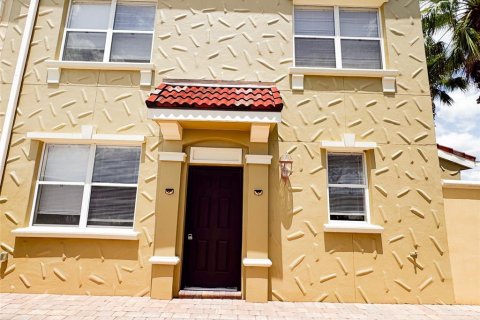 Adosado en venta en Davenport, Florida, 4 dormitorios, 181.16 m2 № 1776669 - foto 2