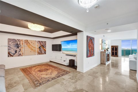 Condominio en venta en Aventura, Florida, 2 dormitorios, 275.92 m2 № 2032407 - foto 11