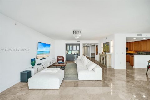 Condominio en venta en Aventura, Florida, 2 dormitorios, 275.92 m2 № 2032407 - foto 17
