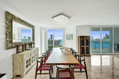 Condominio en venta en Aventura, Florida, 2 dormitorios, 275.92 m2 № 2032407 - foto 22