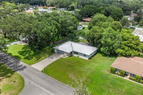 House in Ocala, Florida 3 bedrooms, 130.62 sq.m. № 1909958 - photo 25
