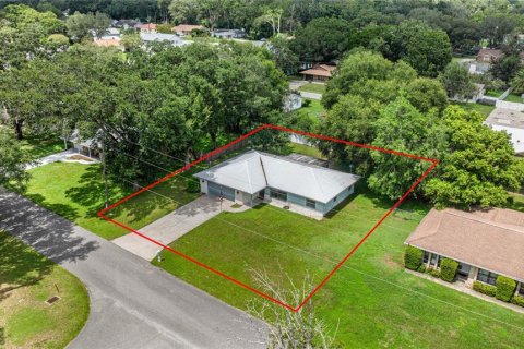 House in Ocala, Florida 3 bedrooms, 130.62 sq.m. № 1909958 - photo 23