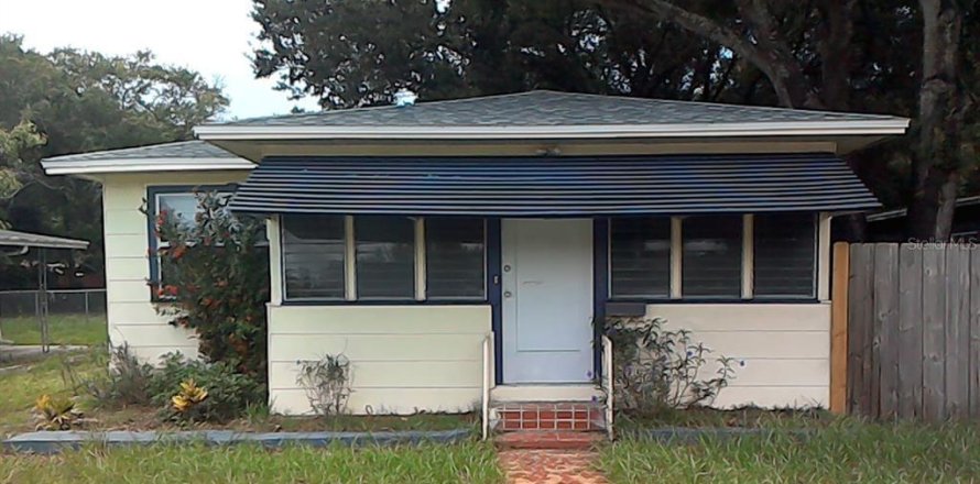 Villa ou maison à Saint Petersburg, Floride 2 chambres, 70.98 m2 № 1895189