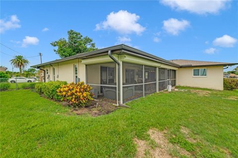 Casa en venta en Cape Coral, Florida, 3 dormitorios, 182.09 m2 № 1792917 - foto 27