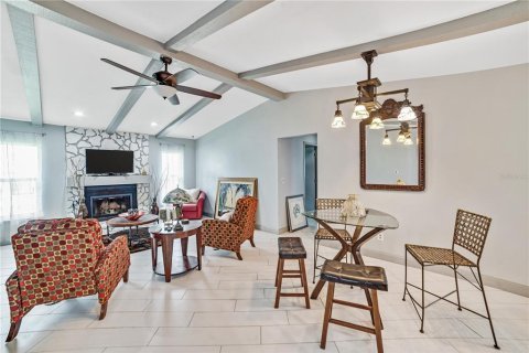 Casa en venta en Cape Coral, Florida, 3 dormitorios, 182.09 m2 № 1792917 - foto 23