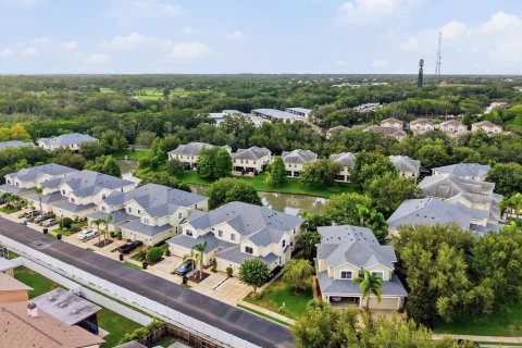 Townhouse in Palm Harbor, Florida 3 bedrooms, 157.93 sq.m. № 2314606 - photo 6