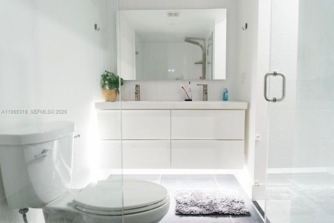 Condominio en venta en Miami, Florida, 2 dormitorios, 117.24 m2 № 2029528 - foto 8